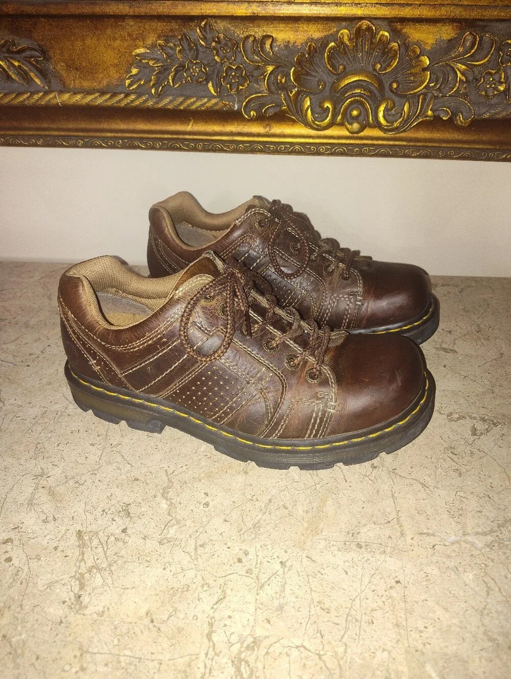 Dr Martens EVERETTE AW004  Men's Brown Leather Shoes - Durable Casual Lace-Up
